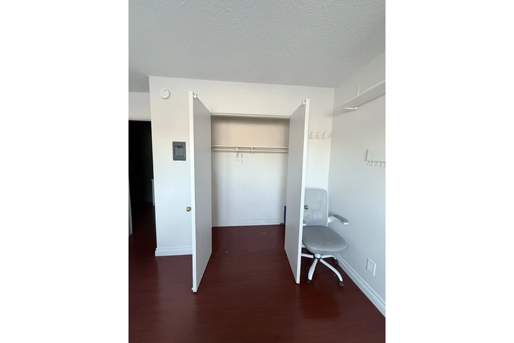 $900 : Se renta cuarto image 1