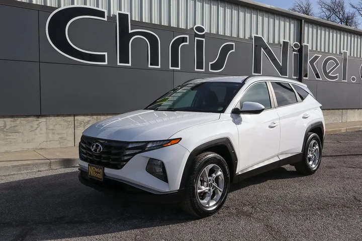 $19888 : 2024 Tucson SEL AWD *Ltd Avai image 1