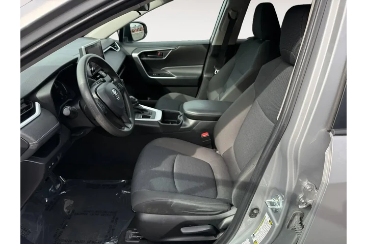 $26853 : Toyota RAV4 2024 AWD LE 4dr image 10