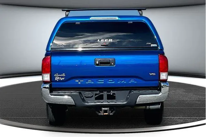 $25000 : Toyota Tacoma 2017 4x4 TRD P image 5