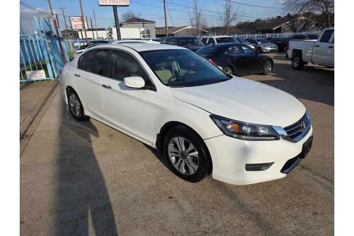 $10500 : 2014 Accord LX image 3
