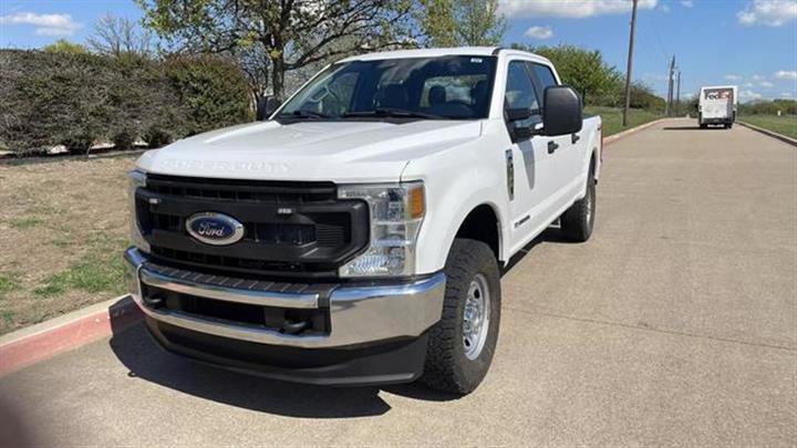 $39950 : 2021 FORD F250 SUPER DUTY CRE image 2