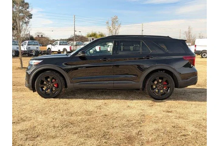 $32971 : Ford Explorer 2021 AWD ST 4d image 6