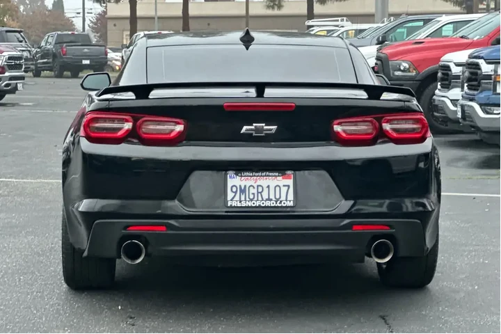 $21500 : Chevrolet Camaro 2019 LT 2dr image 7