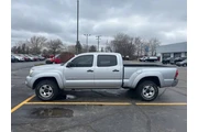 $1100 : 2005 Toyota Tacoma V6 For Sale thumbnail