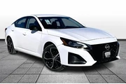$22603 : Nissan Altima 2025 2.5 SR 4d thumbnail