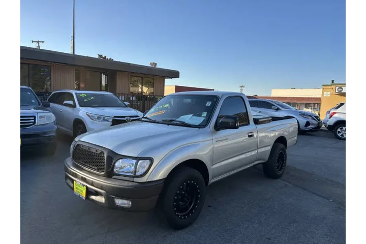 $7999 : 2004 Tacoma image 3