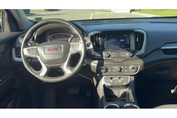 $24500 : GMC Terrain 2023 AWD SLT 4dr image 10