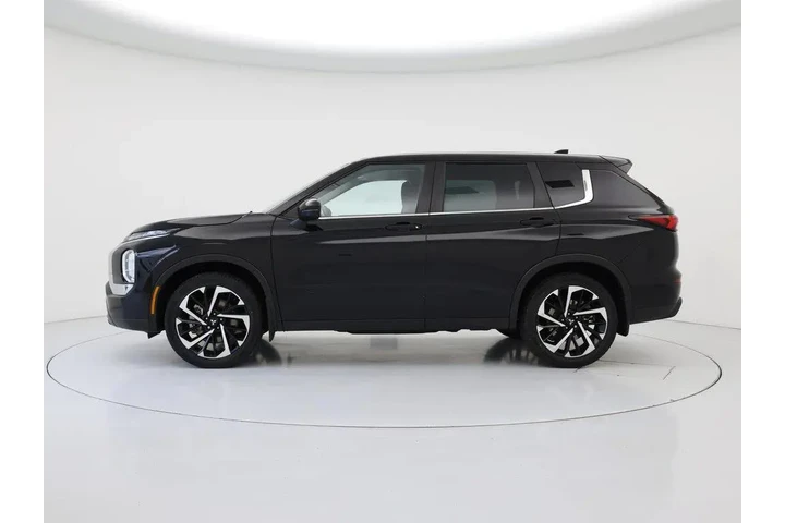 $22998 : Mitsubishi Outlander 2022 ES image 3