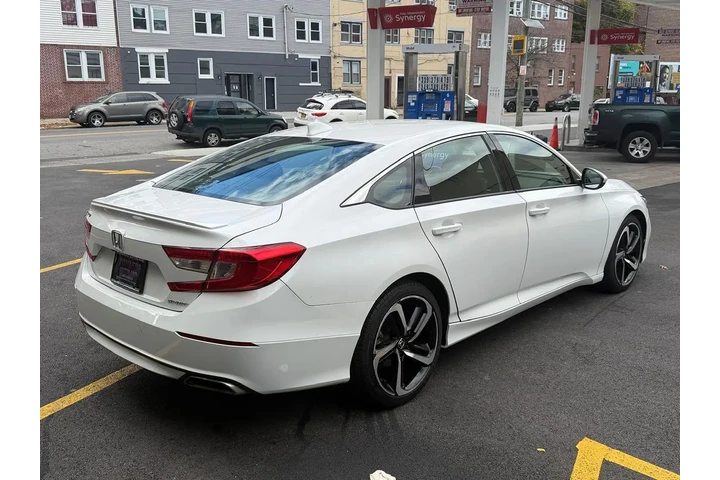 $15995 : 2018 Accord Sedan Sport 1.5T image 6