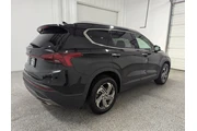 $24997 : Hyundai SANTA FE 2023 SEL 4d thumbnail