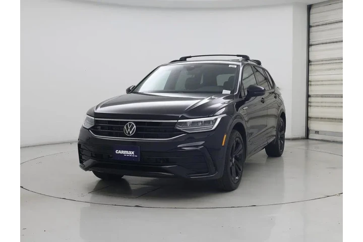 $27998 : Volkswagen Tiguan 2023 SE R- image 4