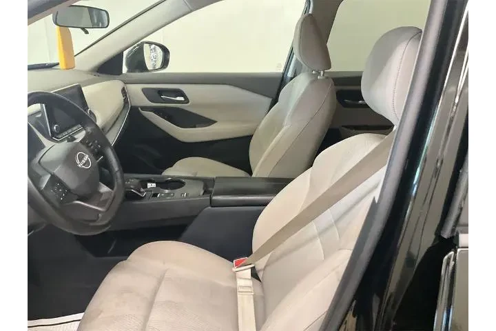 $24100 : Nissan Rogue 2025 SV 4dr Cro image 3