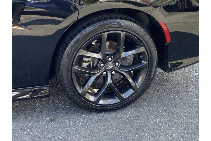 $24350 : Dodge Charger 2023 GT 4dr Se image 9