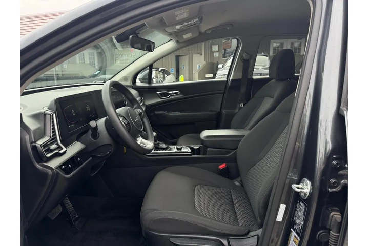 2024 Sportage LX AWD image 7