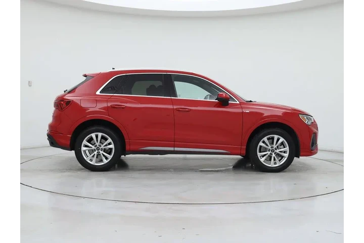 $26998 : Audi Q3 2024 AWD quattro S l image 7