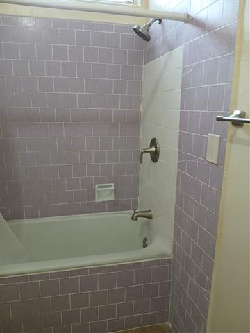 $2985 : 3 Bedroom, 1.5 bath for rent image 4