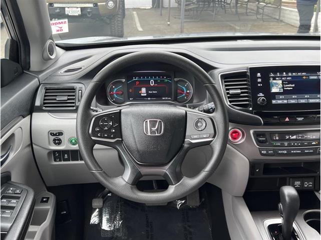 2019 Honda Pilot EX Sport image 10