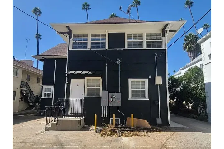 $1450 : 1 bed Apartment for rent in LA image 7