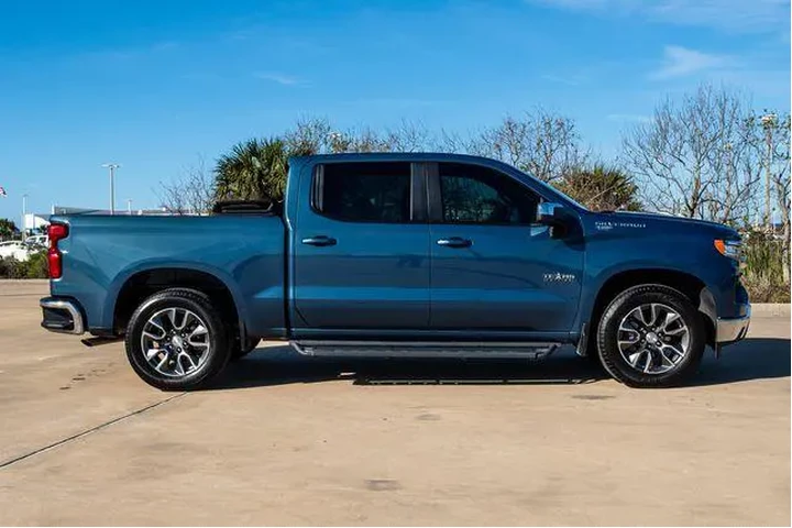 $37790 : Chevrolet Silverado 1500 202 image 3