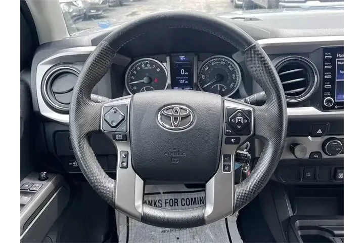 $30990 : Toyota Tacoma 2021 4x2 TRD S image 10
