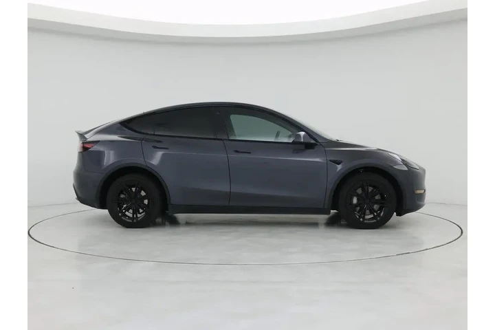 $33998 : Tesla Model Y 2023 AWD Long image 7