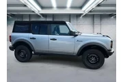 $37894 : Ford Bronco 2023 4x4 Base 4d thumbnail