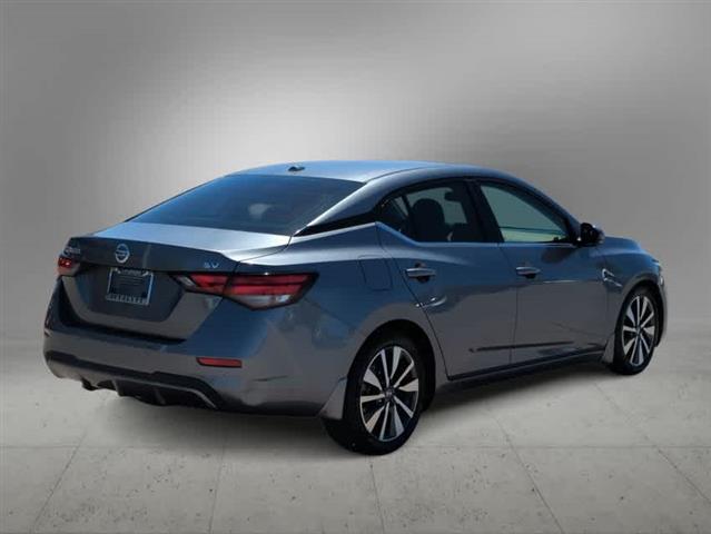 $15990 : Pre-Owned 2020 Nissan Sentra image 8