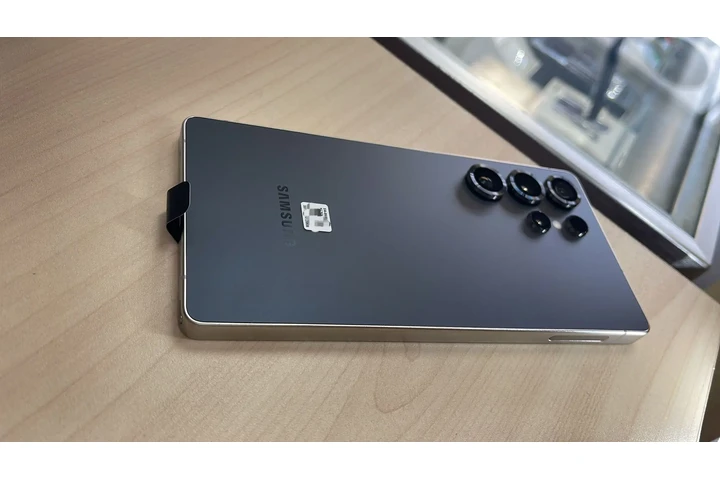 $1100 : Samsung Galaxy S25 ULTRA 5G image 2