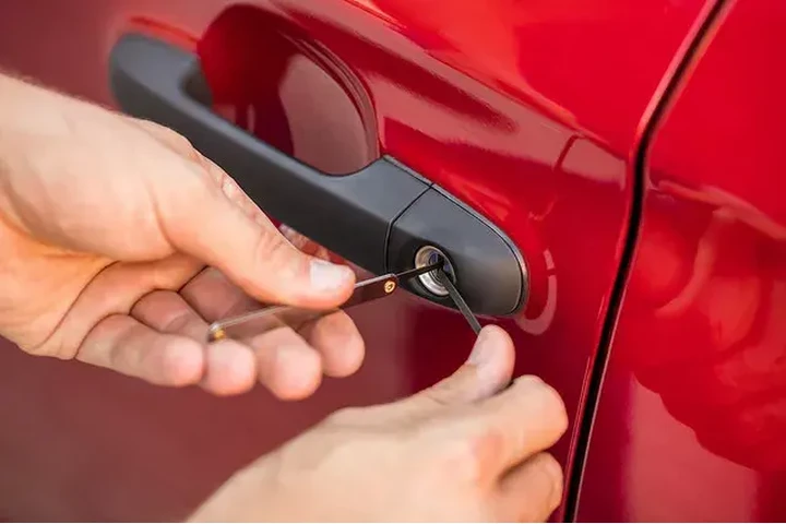 Locksmith G&N Automotive image 2