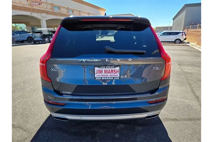 $27988 : Volvo XC90 2020 AWD T5 Momen image 5
