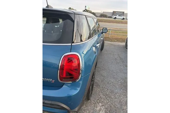 $19142 : MINI Hardtop 4 Door 2022 Coo image 6