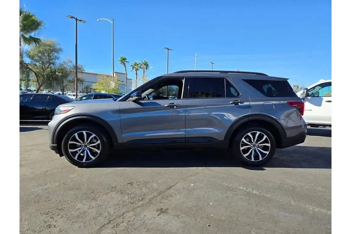 $32000 : Ford Explorer 2021 AWD ST 4d image 3