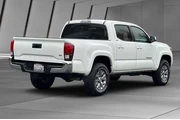 $28000 : Toyota Tacoma 2019 4x2 TRD O thumbnail