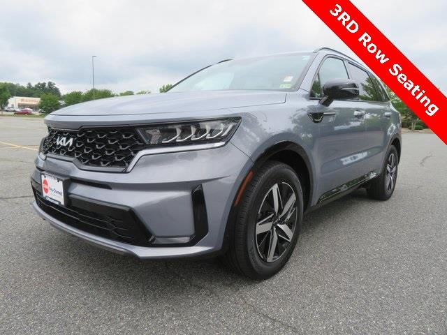 $29318 : PRE-OWNED 2022 KIA SORENTO S image 1