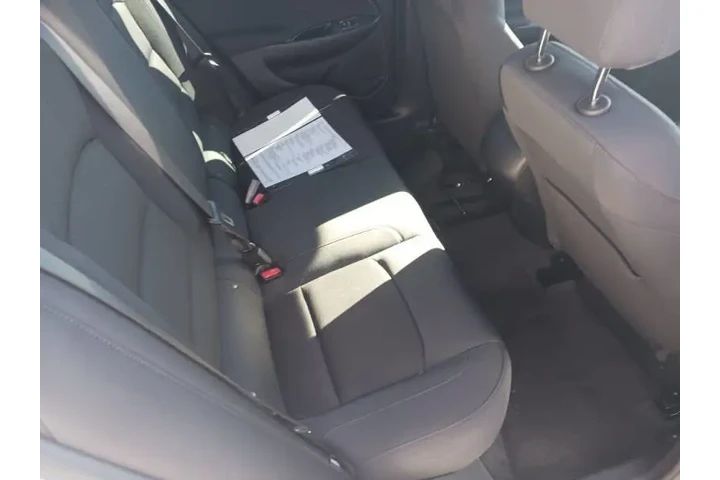 $10800 : 2023 Malibu LS Fleet image 6