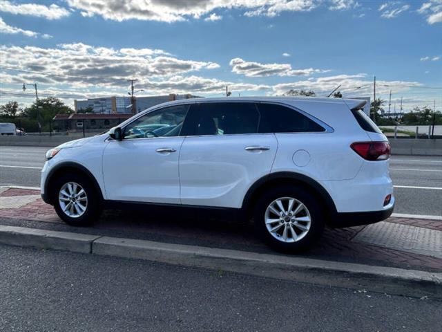 $12995 : 2019 Sorento LX V6 image 8