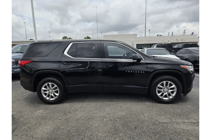 $13991 : Chevrolet Traverse 2020 LS 4 image 4