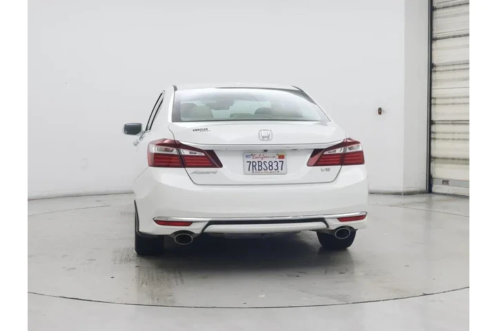 $17998 : Honda Accord 2016 EX-L V6 4d image 6