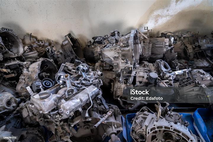 $900 : CHEAP TRANSMISSIONS AND ENGINE image 4