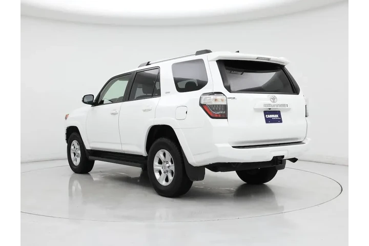 $39998 : Toyota 4Runner 2024 4x4 SR5 image 2