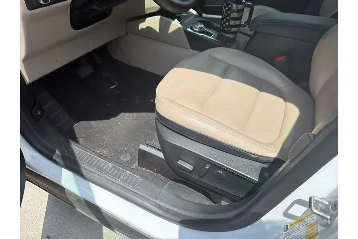 $18013 : Ford Escape 2020 SEL 4dr SUV image 5
