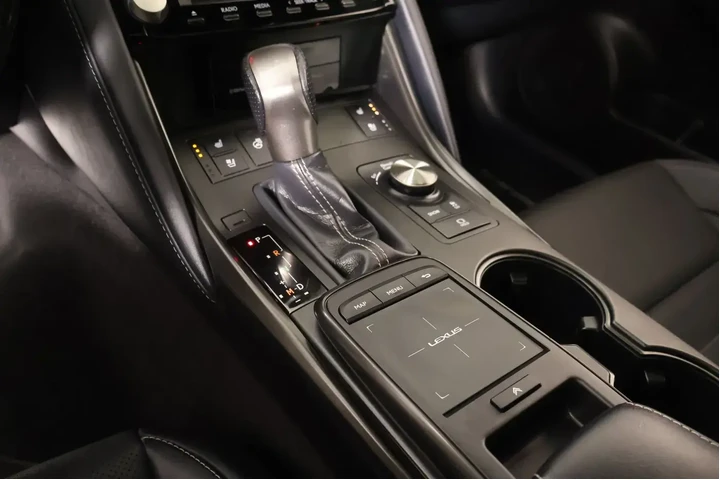 $37999 : Lexus IS 350 2021 AWD F SPOR image 9