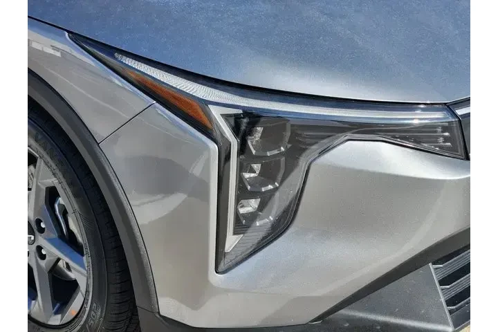 $20853 : Kia K4 2025 LXS 4dr Sedan image 9