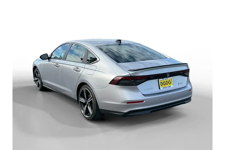 $25320 : Honda Accord Hybrid 2024 Spo image 3