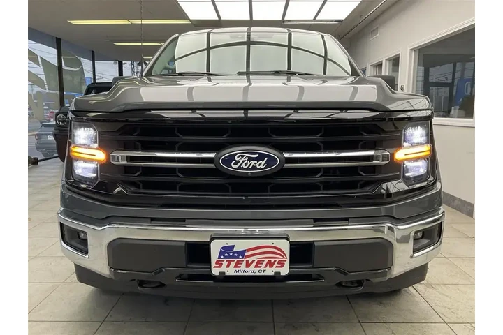 $39995 : Ford F-150 2024 4x4 XLT 4dr image 2