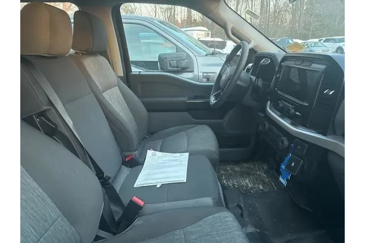 $35969 : Ford F-150 2022 4x4 XL 4dr S image 5