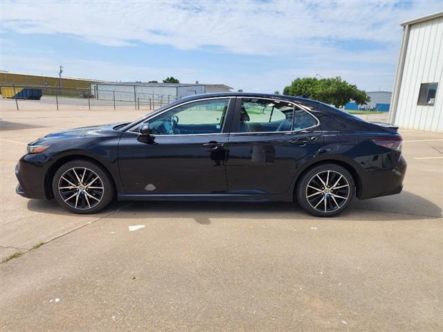 $24998 : 2021 Camry image 7