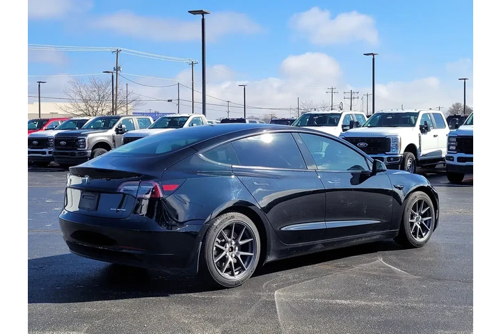 $23294 : Tesla Model 3 2021 AWD Long image 4