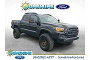 Toyota Tacoma 2021 4x4 TRD P en Newburgh